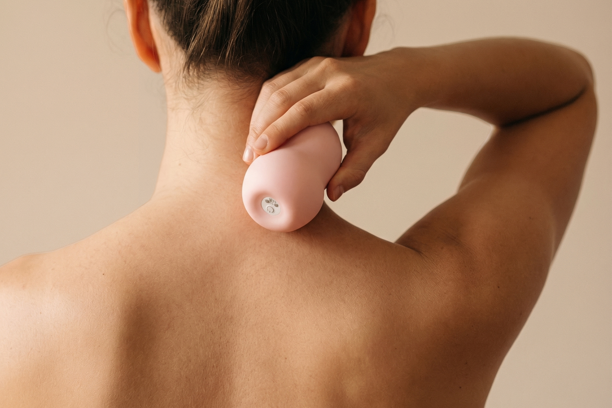 Veluna Dune soft personal massager for beginners